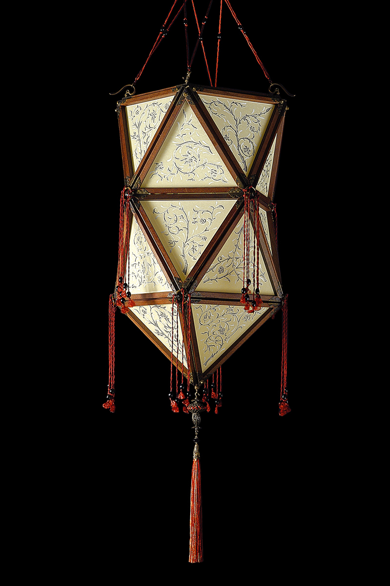 Fortuny Concubine Favorita silk lamp with wooden structure