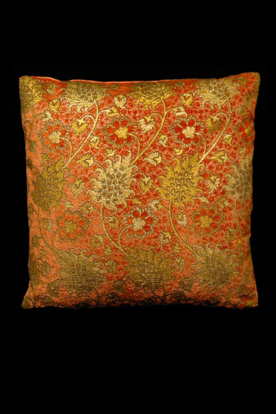 Venetia Studium Bucintoro square orange printed velvet cushion front
