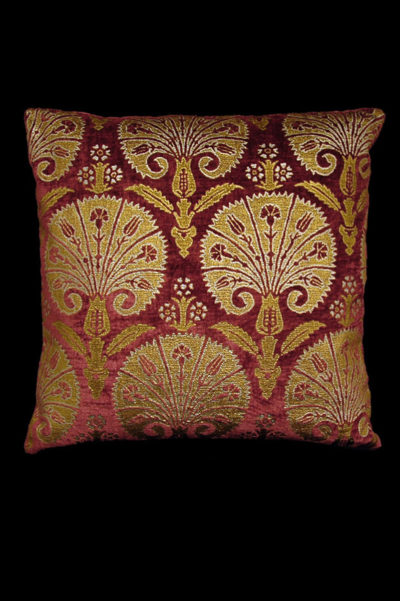 Venetia Studium Istanbul square carmine red printed velvet cushion front