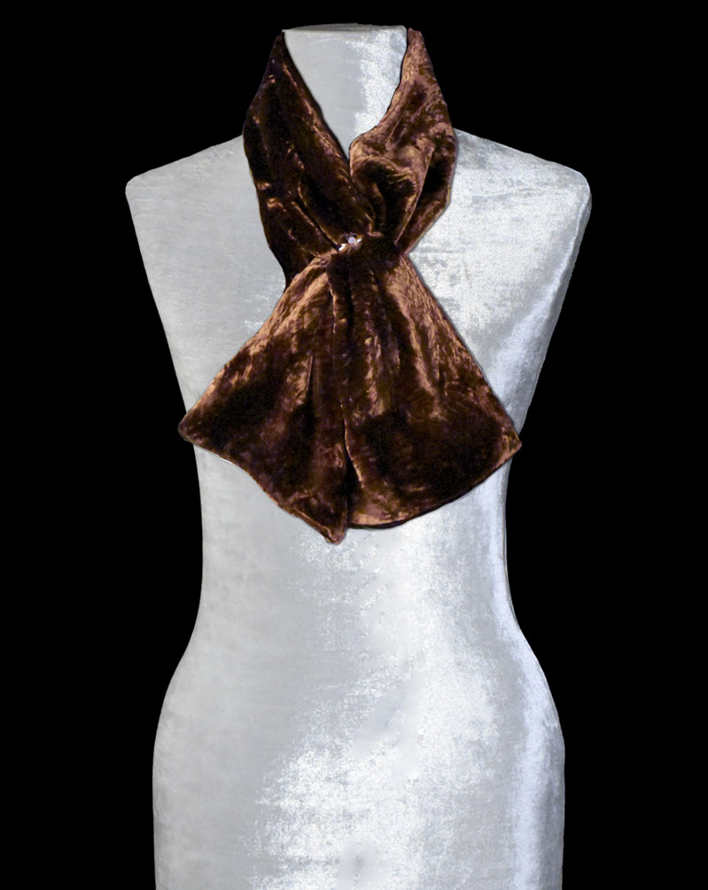 Fortuny furrowed velvet scarf with Murano glass beads