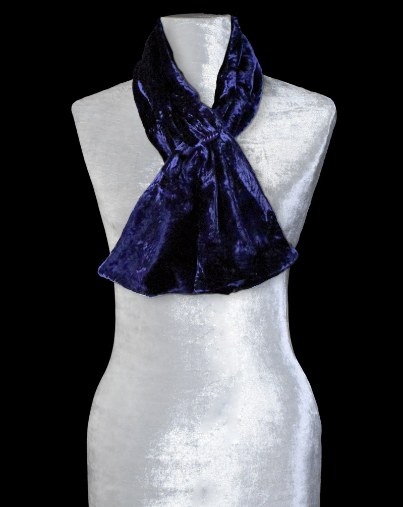 Fortuny furrowed velvet scarf with Murano glass beads