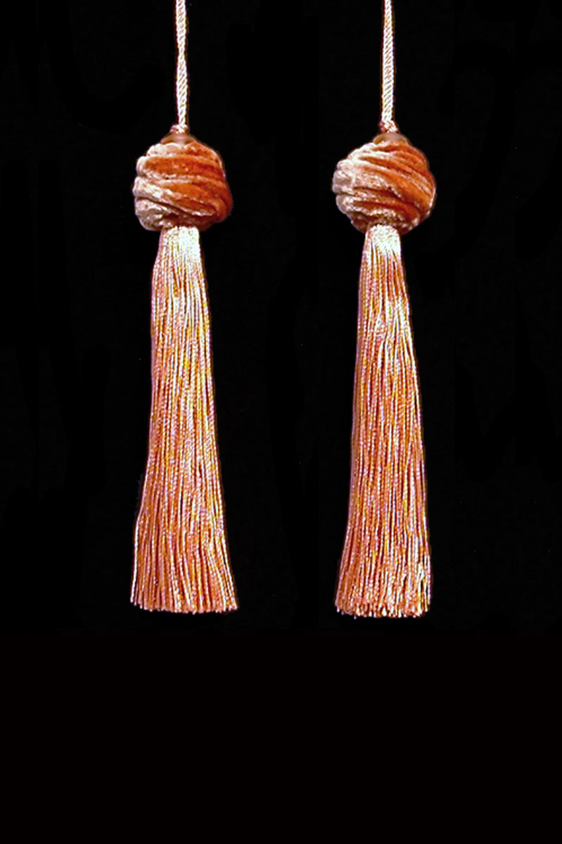 Venetia Studium Turbante couple of salmon pink key tassels