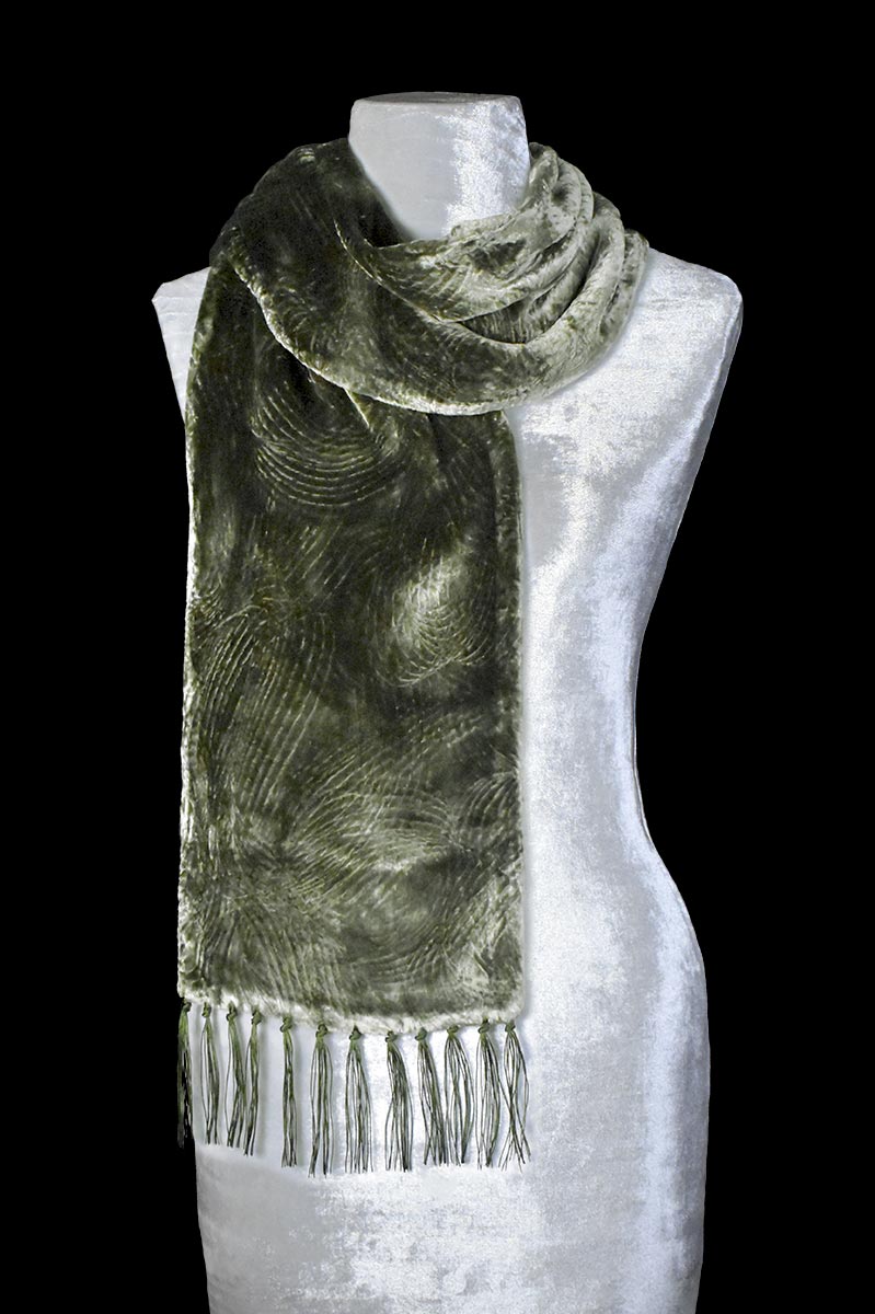 Fortuny furrowed velvet scarf with fringes