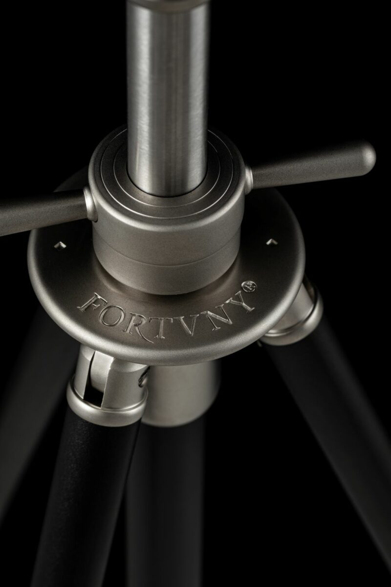 Studio 63 | Tripod floor lamp | Brown & black leaf - Image 3